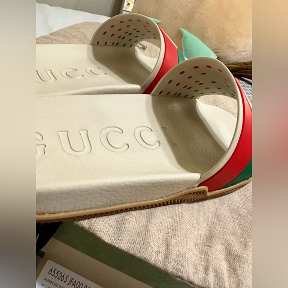 SOLD - Picture 4 of 5